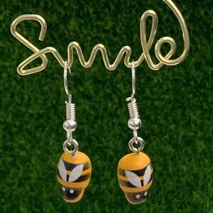 Bee Earring, Bumble Bee Earring, Gift Idea, Bee Jewelry, Silly Animal Earring